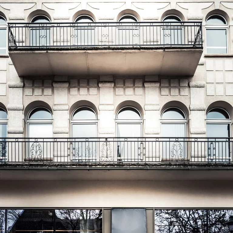 De K7 in Bad Nauheim is het eerste boetiekhotel in de Hessische kuurstad. De K7 in Bad Nauheim is een bijzondere plek. Het is het eerste boetiekhotel in het Hessische kuuroord en zet toch een glamoureuze traditie voort.