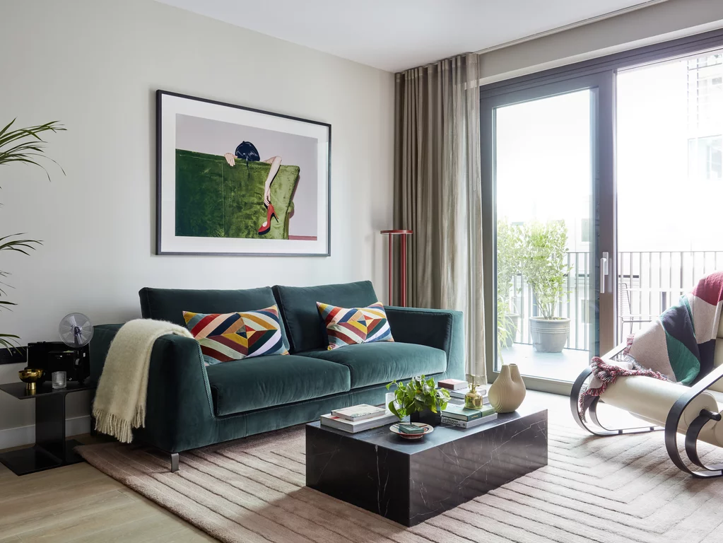 Zorgvuldig ontworpen flats door binnenhuisarchitect Benningen Lloyd. Alle 160 appartementen van The Modern in Londen zijn zorgvuldig ingericht en ontworpen door binnenhuisarchitect Benningen Lloyd.